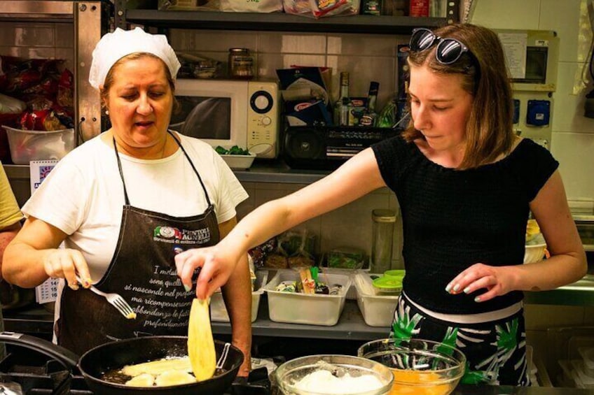 Traditional Cooking & Pasta Class at Stunning Farmhouse