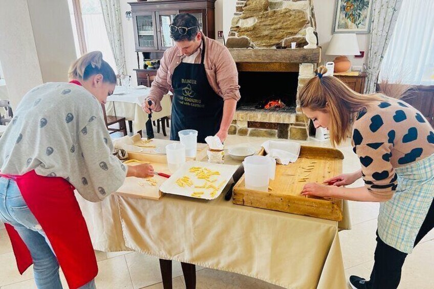 Traditional Cooking & Pasta Class at Stunning Farmhouse