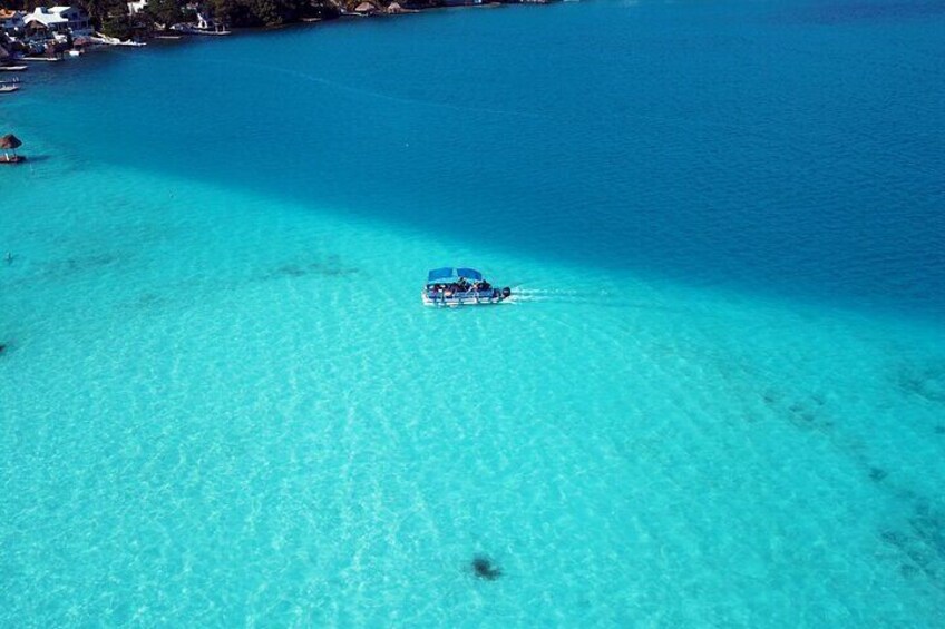 Bacalar Lagoon Boat Tour from Costa Maya with Lunch