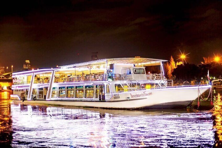 River Star Princess Dinner Cruise On Chao Phraya River, Bangkok