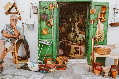 Bari: Private or Group 2-hour Walking Tour
