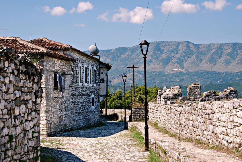 Berat Guided tour: what to see in 3 hours