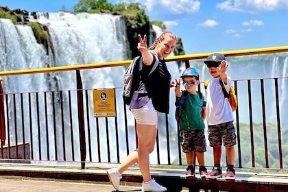 Helicopter Flight +Iguaçú Waterfalls+Bird Park+Boat Trip