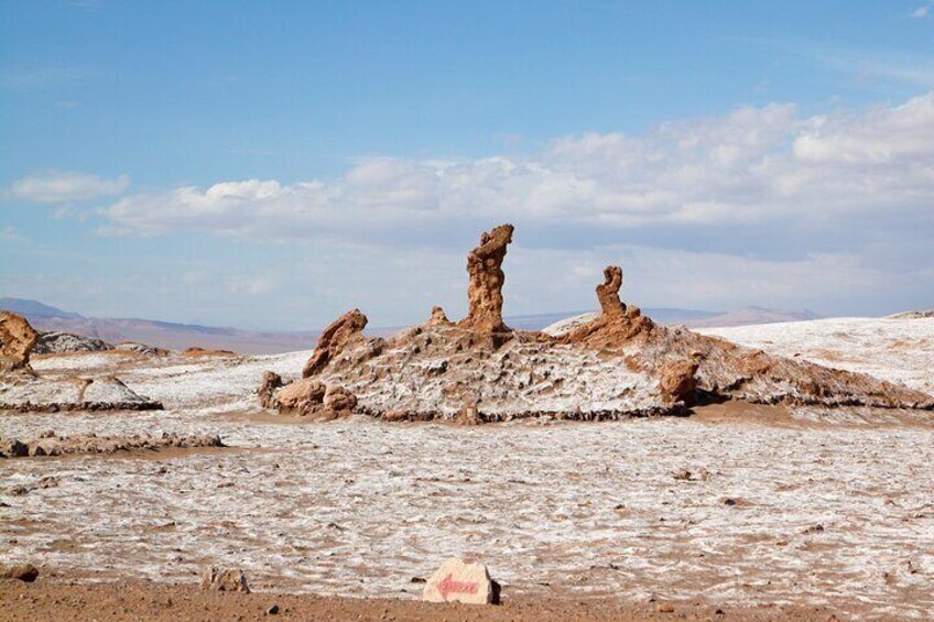 Tour to the Valley of the Moon in San Pedro de Atacama