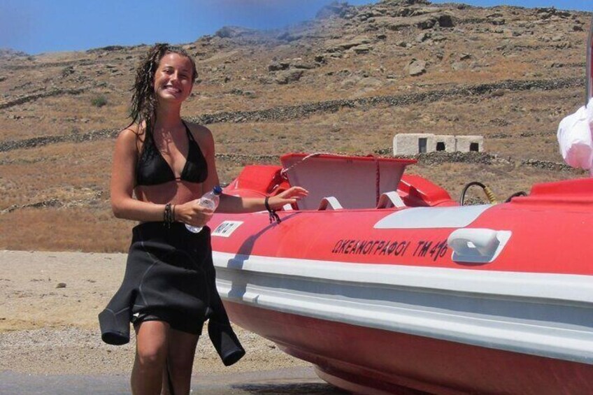 2-Hour Mykonos Private Sea Safari and Snorkeling on a Powerboat