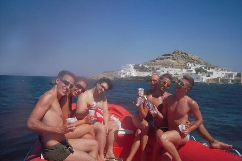 2-Hour Mykonos Private Sea Safari and Snorkeling on a Powerboat