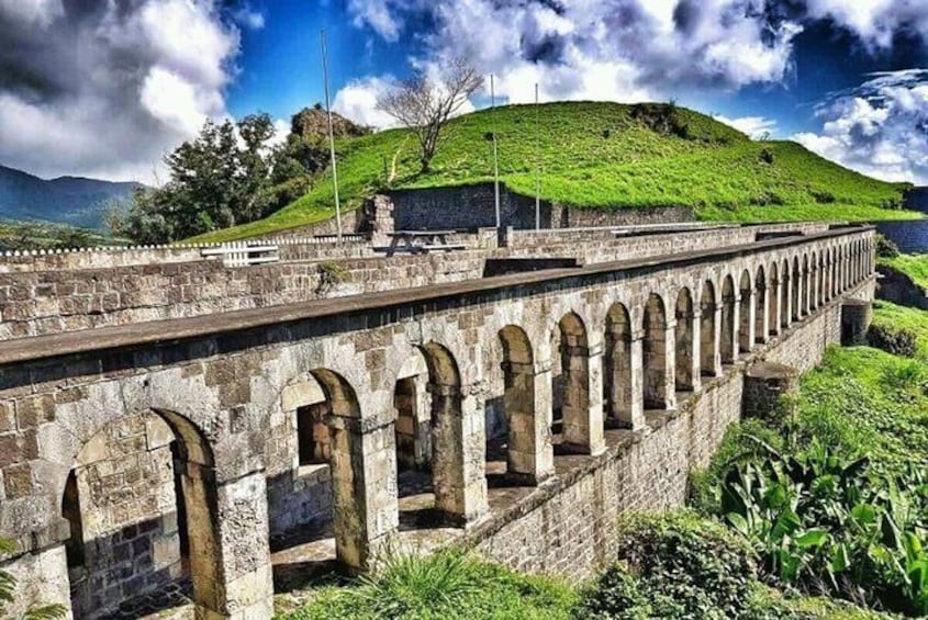 Best of St. Kitts Highlight Tour and Friars Beach