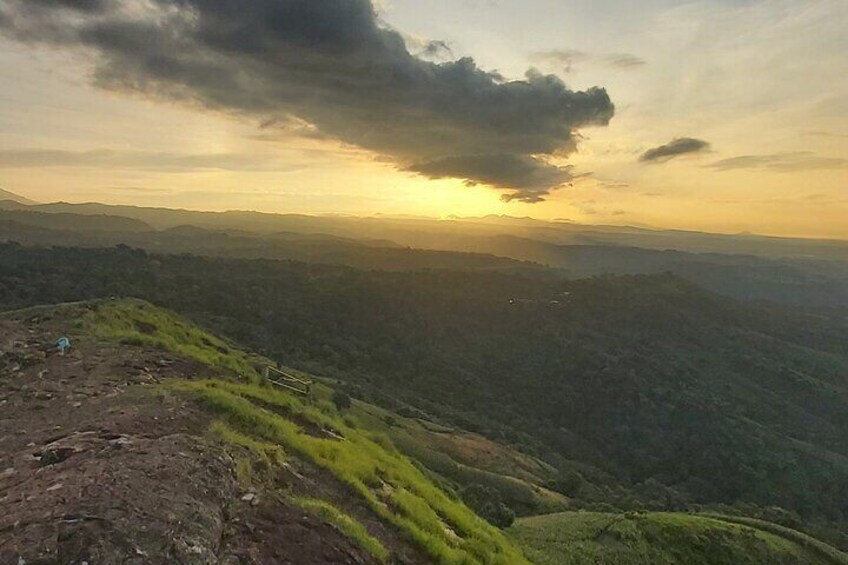 From Sunrise to Sunset! Mountain and Beach Tour