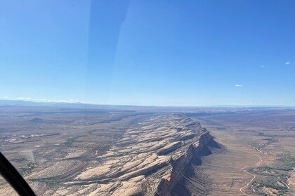 Bears Ears and Comb Ridge Helicopter Tour from Utah