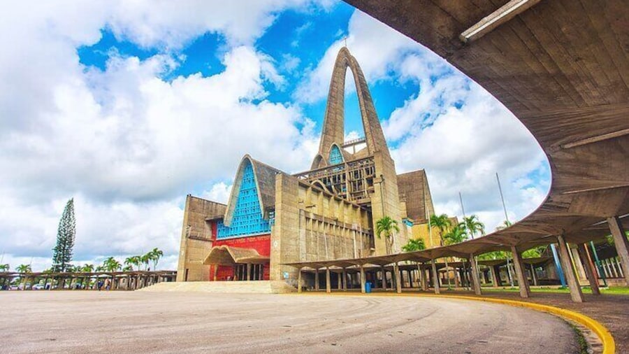 Punta Cana Half-Day Cultural Safari with Lunch and Drinks