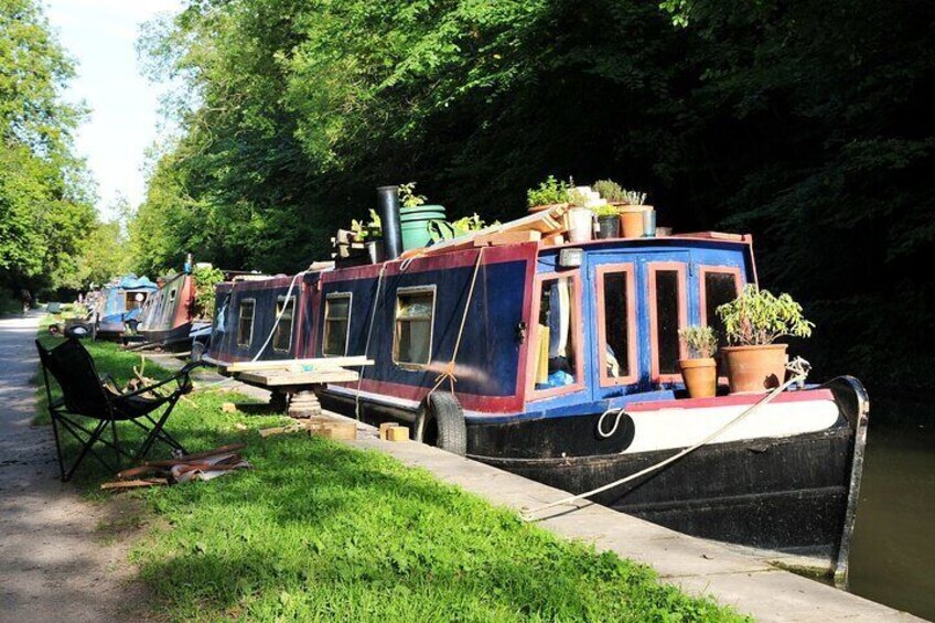 Barge on Kennet & Avon Canal