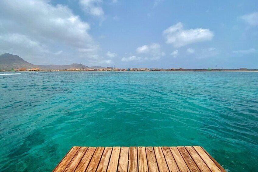 Swim stop in a natural pool