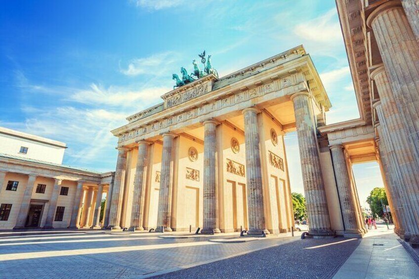 Highlights of Berlin Private Tour with Car Transport