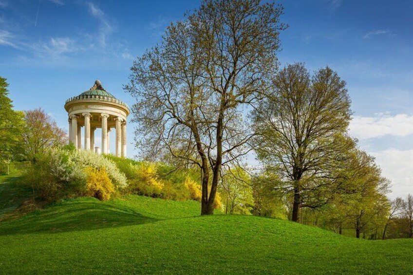 Private Munich’s Old Town and Nature Bike Tour