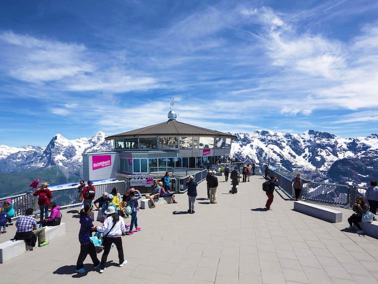 Day trip to Interlaken Schilthorn cable car: Bond World 007