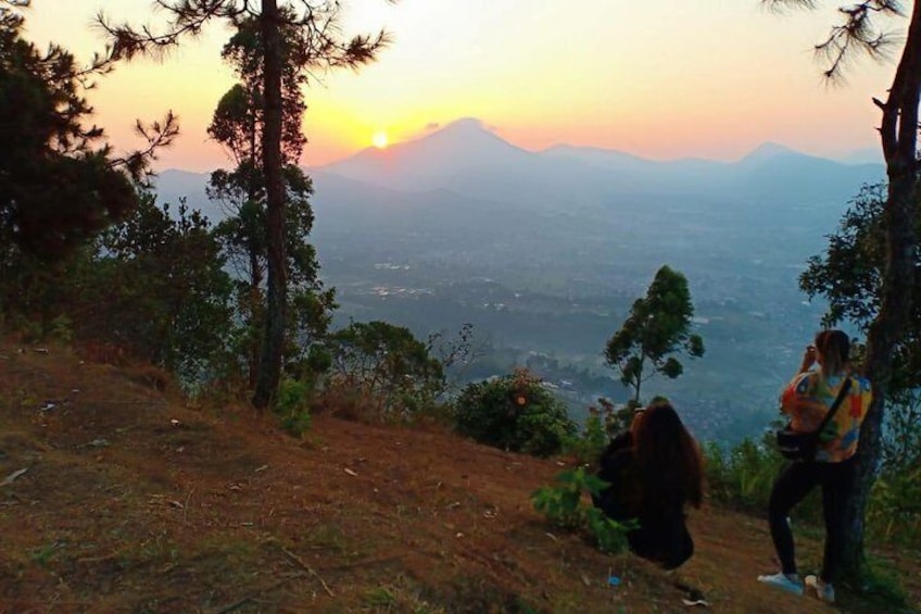Sunrise Gunung Putri Lembang From Bandung