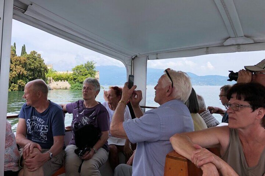 Punta San Vigilio & Sirmione - from Garda and Bardolino in a 4h guided cruise - Likegarda Tours