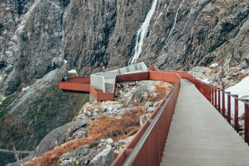 Sightseeing Tour in Trollstigen - Land of Trolls