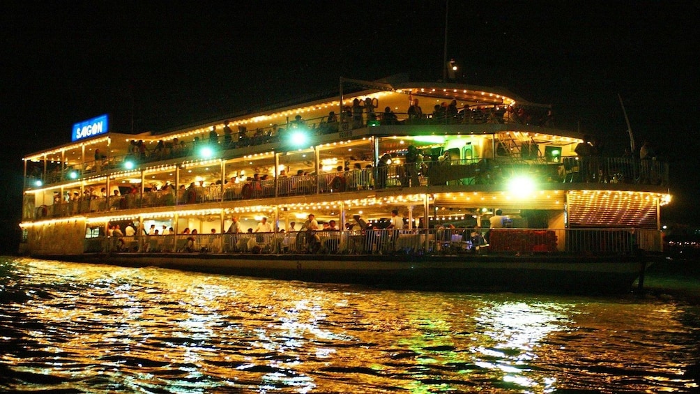 Night view of a luxury boat cruise in Ho Chi Minh City 