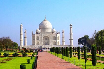 From Bangalore - Overnight Taj Mahal Agra Private Tour by Return Flights