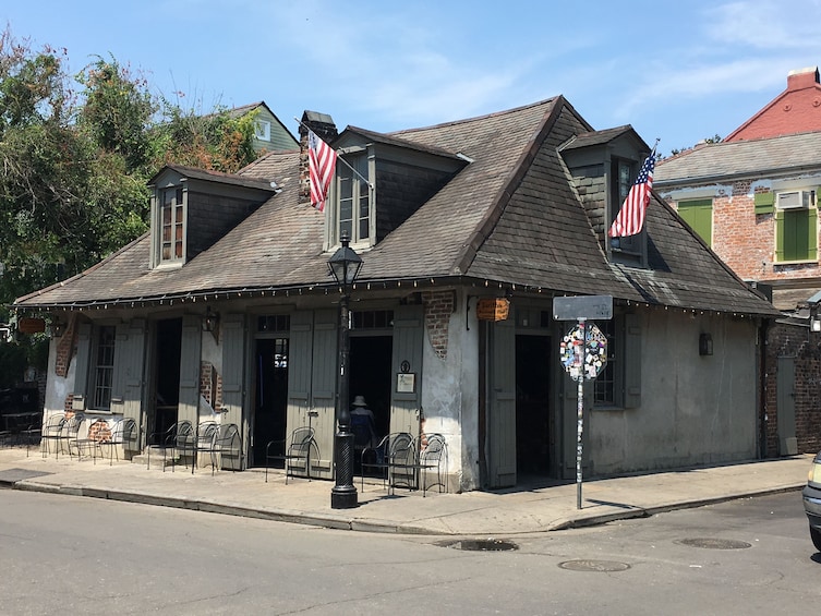 Haunted Pub Crawl of New Orleans French Quarter