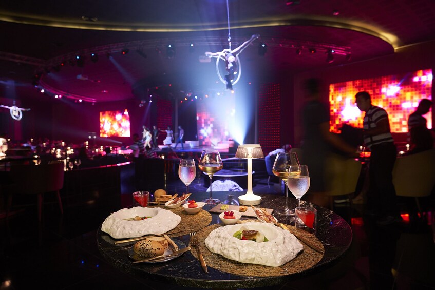 CHIC Cabaret & Restaurant