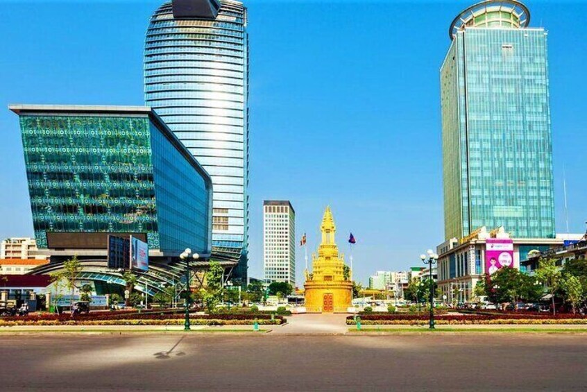 Phnom Penh City tour and Koh Dach Silk Island Private Day Tour