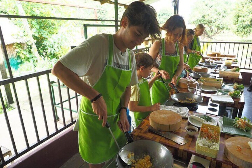 Full Day Thai Cooking at Farm (Chiang Mai)