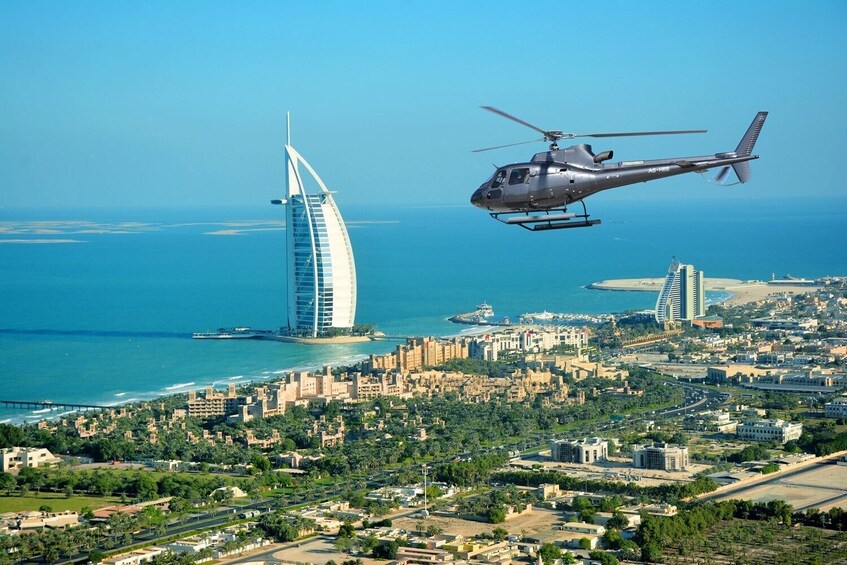 Helicopter tour from Dubai with Gray Line