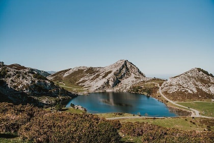 Excursion to Lakes of Covadonga and Cangas de Onís from Oviedo