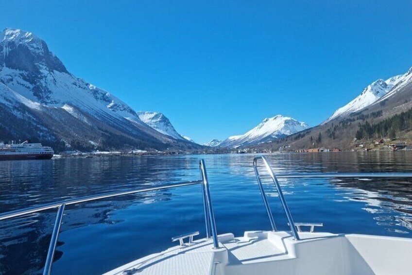 Private Boat Tour Fishing and Sightseeing Hjørundfjord