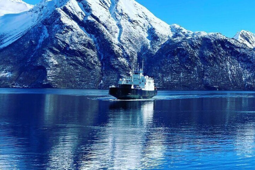 Private Boat Tour Fishing and Sightseeing Hjørundfjord