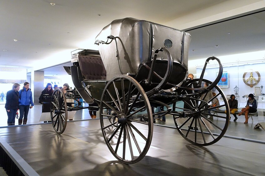 National Museum of American History in Washington D.C. with Audio Tour