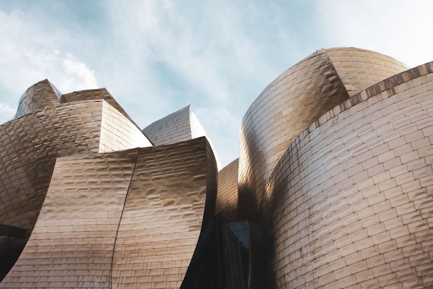 Explore the Beauty of Bilbao by Foot with Audio Tour