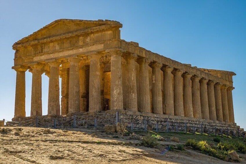 Transfer From Palermo to Catania with a Stop in Agrigento Valley of Temples