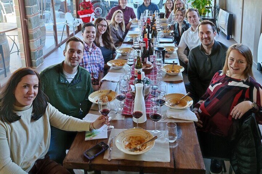 Light lunch and wine tasting on the hills of Lucca