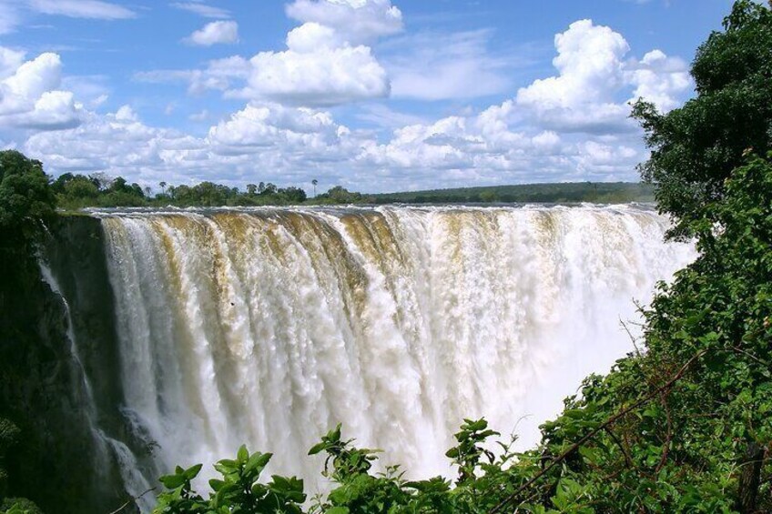 Victoria Falls Guided Tour (All Inclusive)