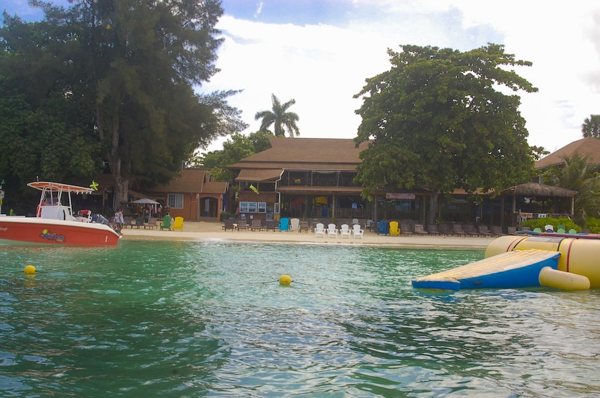Negril Beach Chill Out & Rick's Cafe