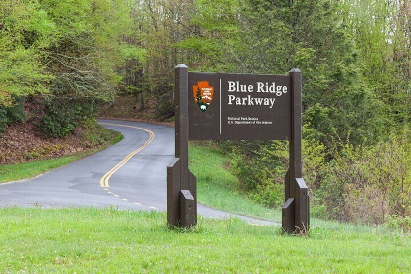Scenic Blue Ridge Parkway Self-Guided Driving Audio Tour