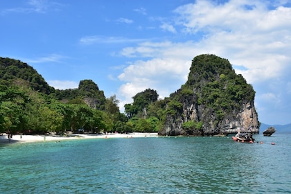 Private Hong Island Speed Boat Tour by Sea Eagle from Krabi