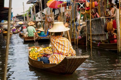 Bangkok: Mercado Damnoen Saduak y Mercado Ferroviario Maeklong