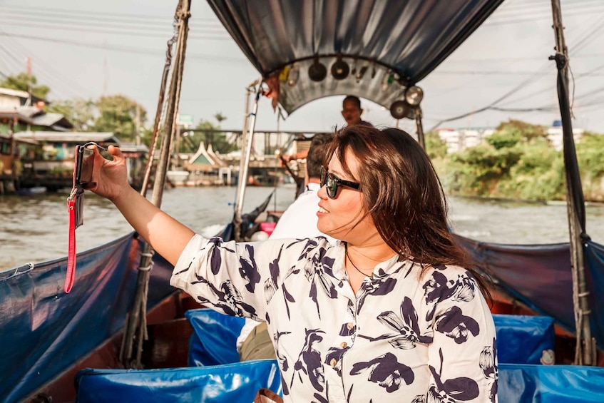 Picture 6 for Activity Bangkok: 2-Hour Canal Tour by Teak Boat