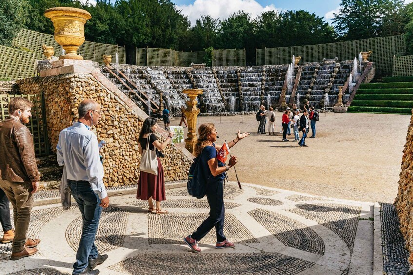 Picture 27 for Activity Versailles: Skip-the-Line Tour of Palace with Gardens Access