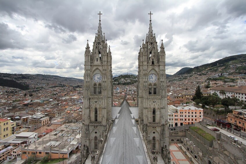 Small Group Quito Discovery Walking Tour