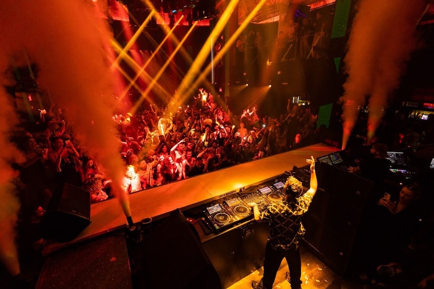 Let loose in Miami : All Inclusive Nightclub Package