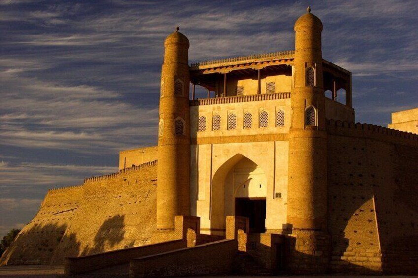 Uzbekistan 4 Days Private Tour Tashkent-Bukhara-Samarkand-Tashkent bullet train