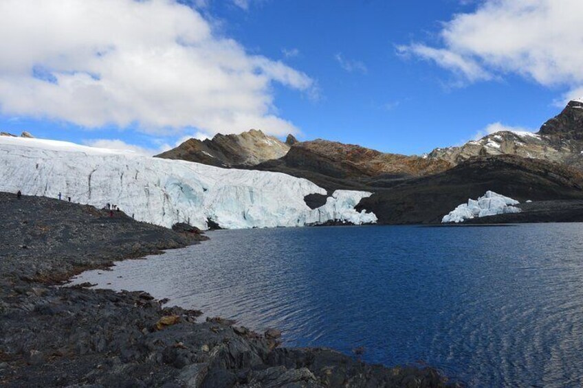 Pastoruri Glacier Day Trip