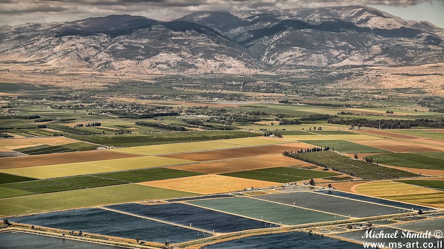 Mountains and farmland in Golan Heights