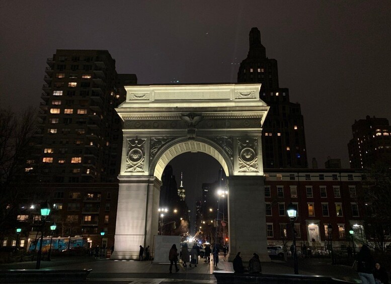 New York City: Gangsters and Ghosts 2-Hour Walking Tour