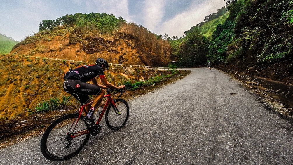 Muong Hoa Valley by Bike Half Day Tour